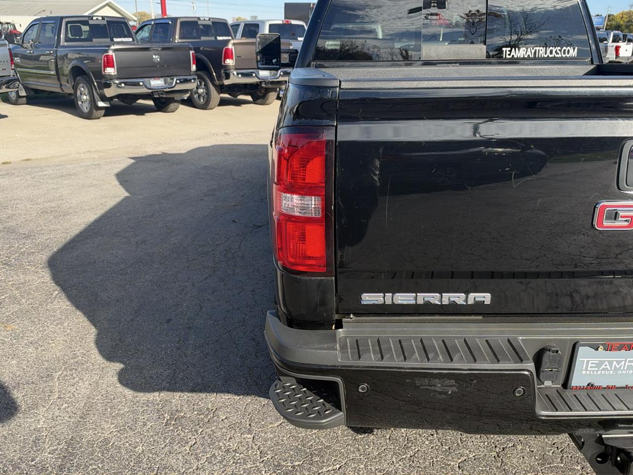 GMC Sierra 2500HD 4WD Crew Cab 153.7" Denali 2018
