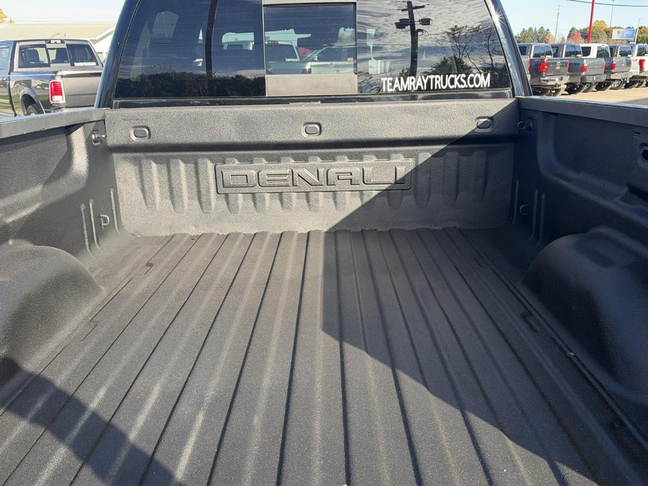 GMC Sierra 2500HD 4WD Crew Cab 153.7" Denali 2018