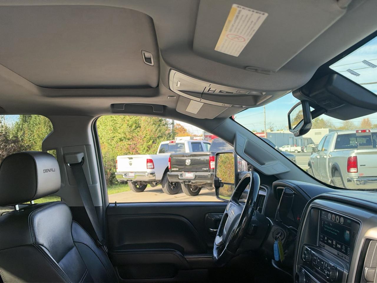 GMC Sierra 2500HD 4WD Crew Cab 153.7" Denali 2018