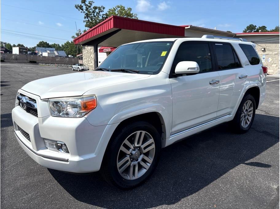 2013 Toyota 4Runner SR5 Sport photo 2
