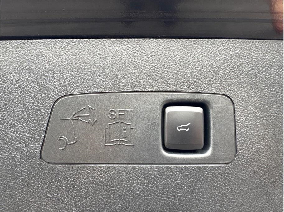 Lincoln Corsair  2020