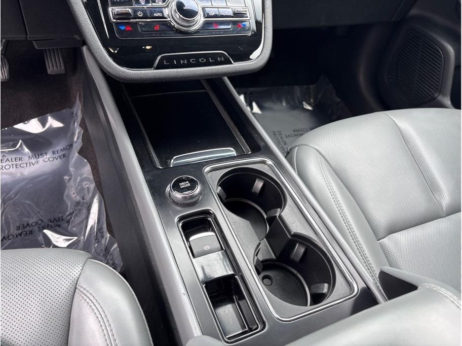 Lincoln Corsair  2020