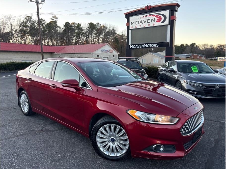 2013 Ford Fusion Hybrid SE Hybrid Sedan 4D