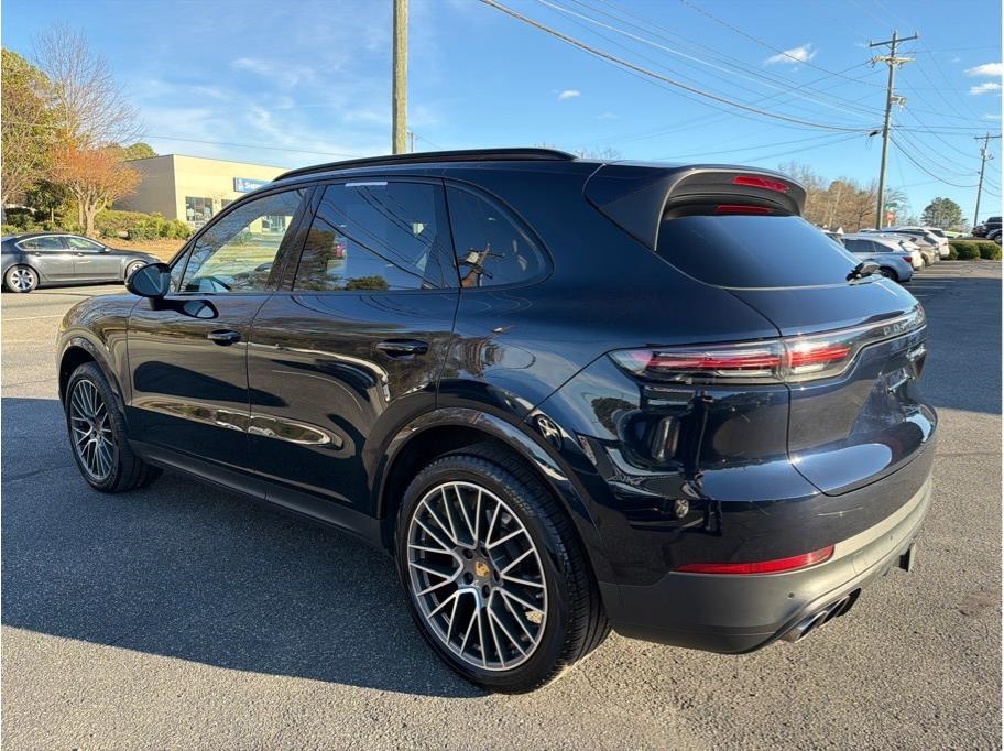Porsche Cayenne  2020