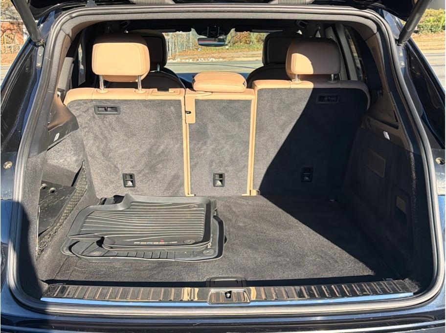 Porsche Cayenne  2020