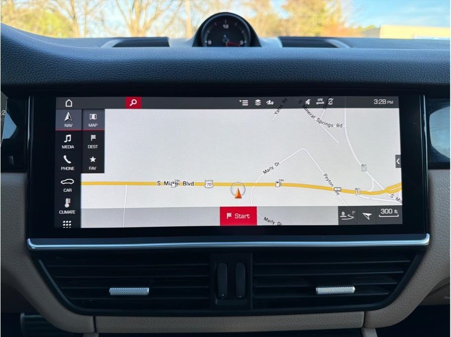 Porsche Cayenne  2020