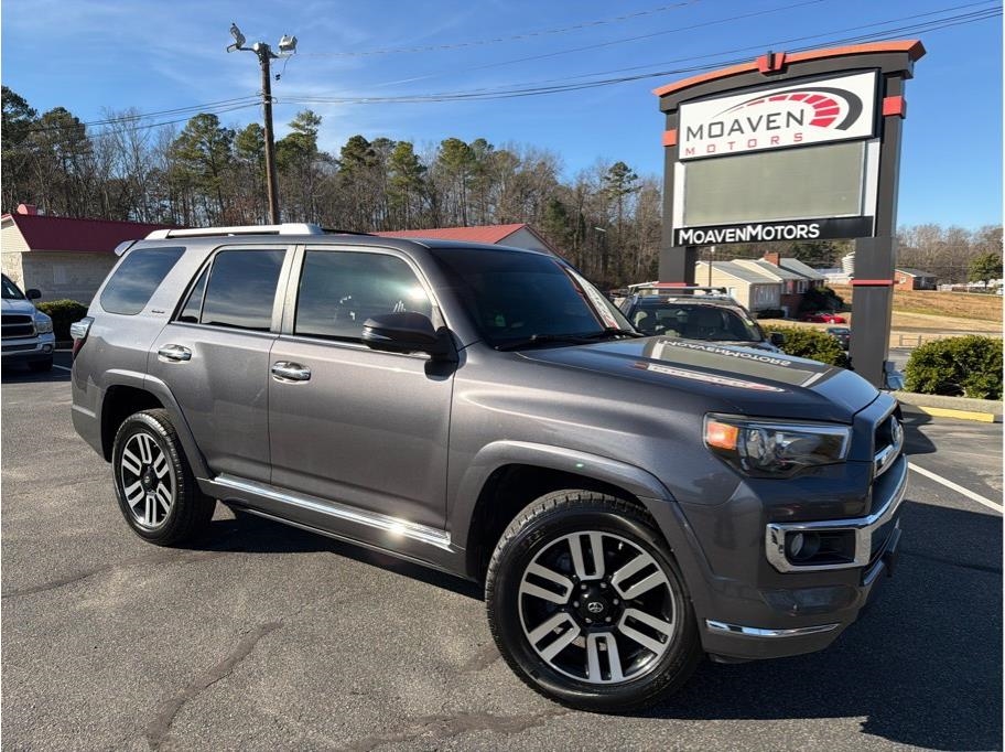2016 Toyota 4Runner Limited's photo