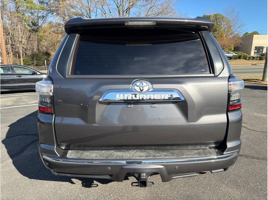 Toyota 4Runner  2016