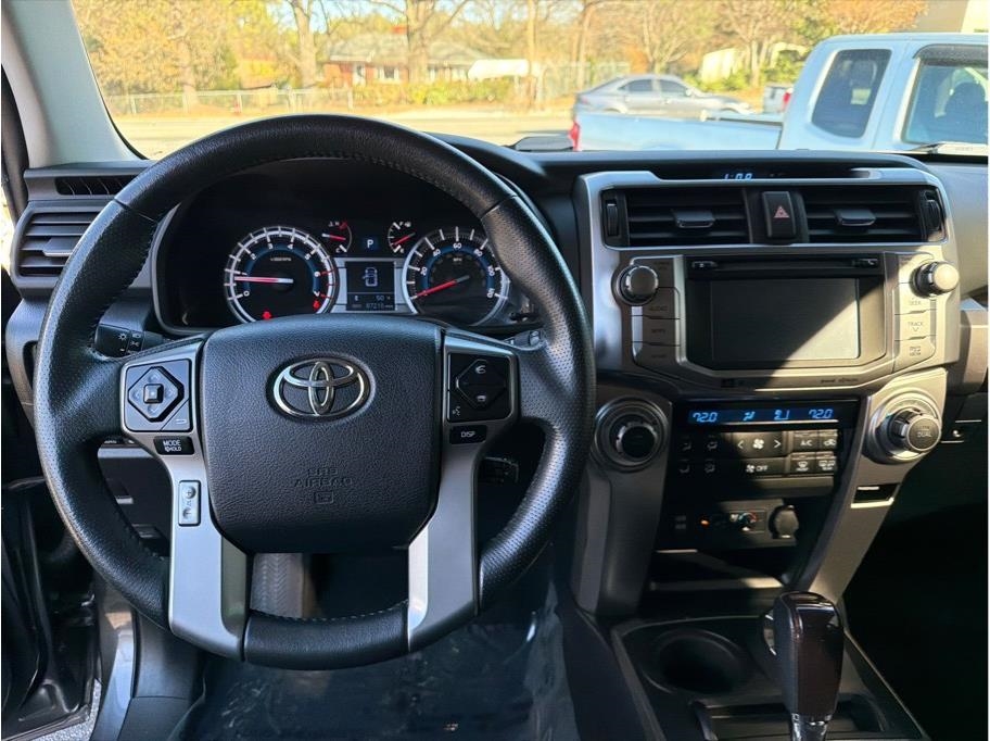 Toyota 4Runner  2016