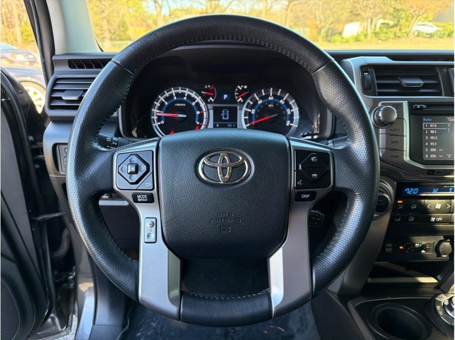 Toyota 4Runner  2016