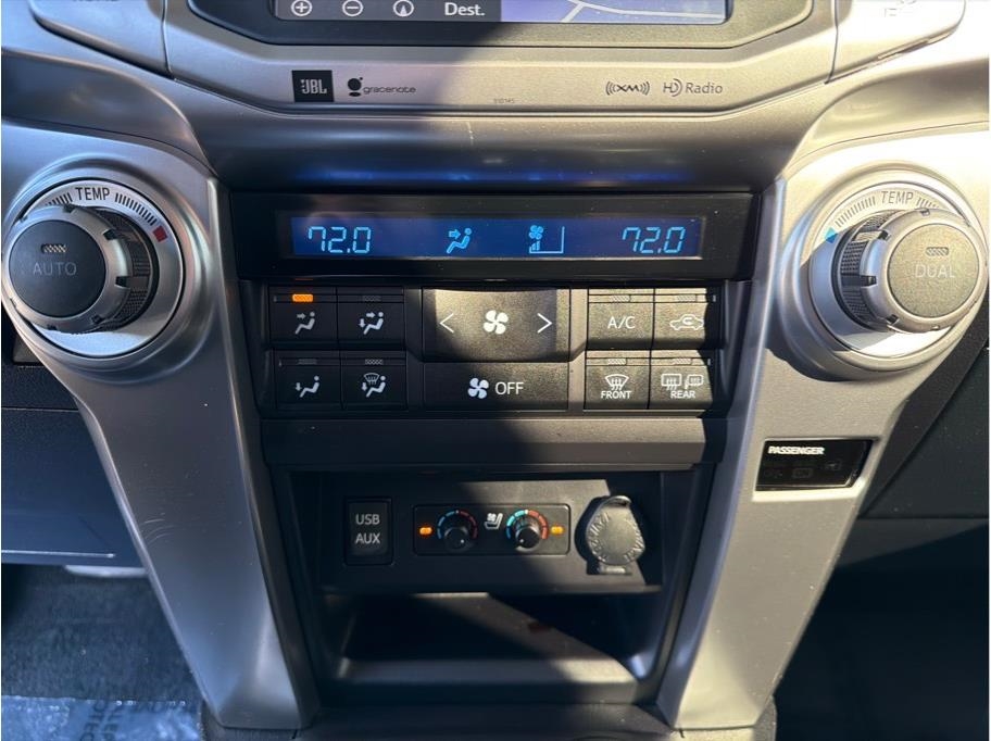 Toyota 4Runner  2016