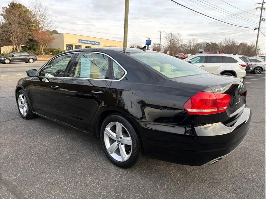 Volkswagen Passat  2013