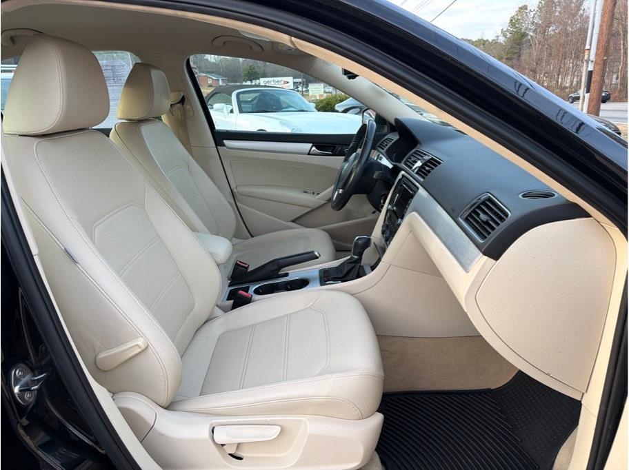 Volkswagen Passat  2013