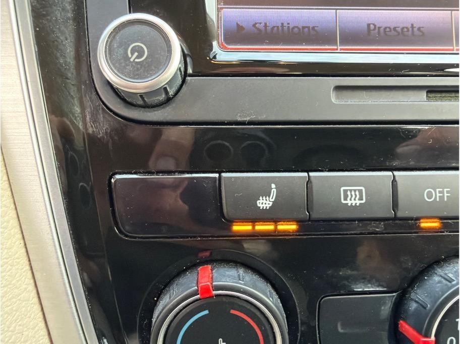 Volkswagen Passat  2013