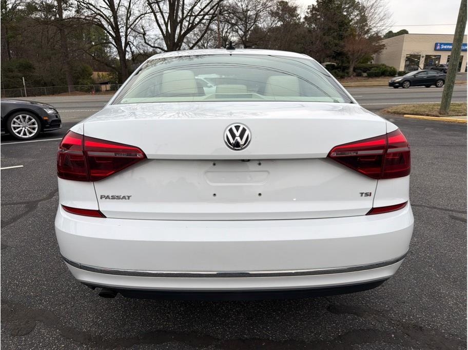 Volkswagen Passat  2019