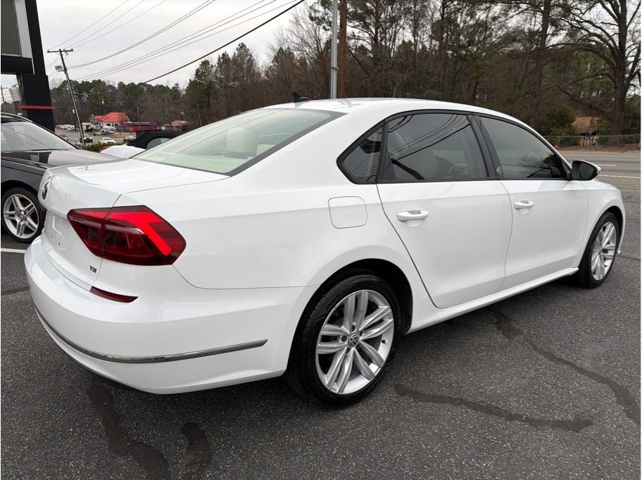 Volkswagen Passat  2019