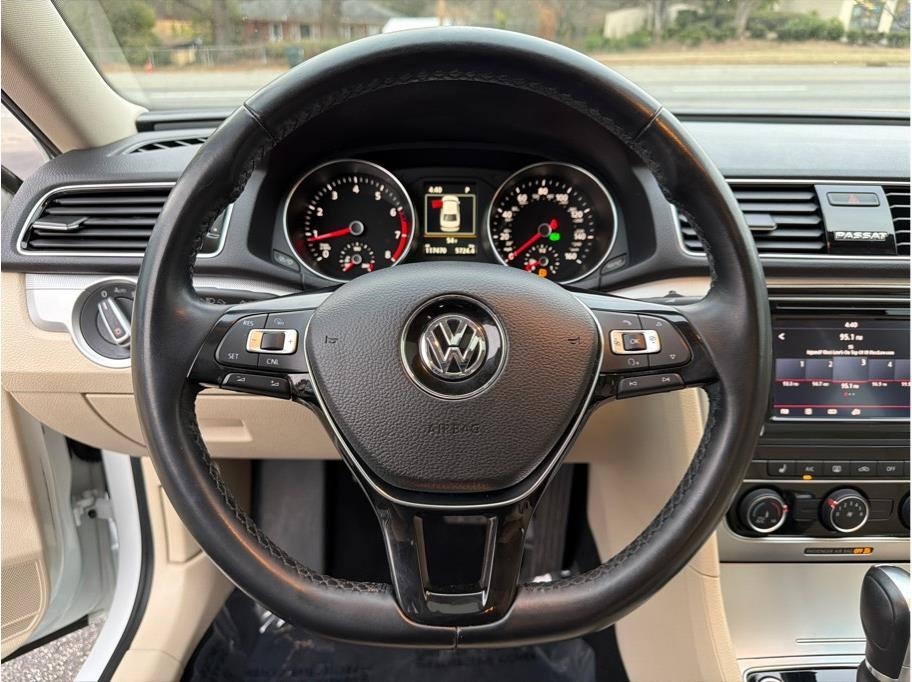 Volkswagen Passat  2019