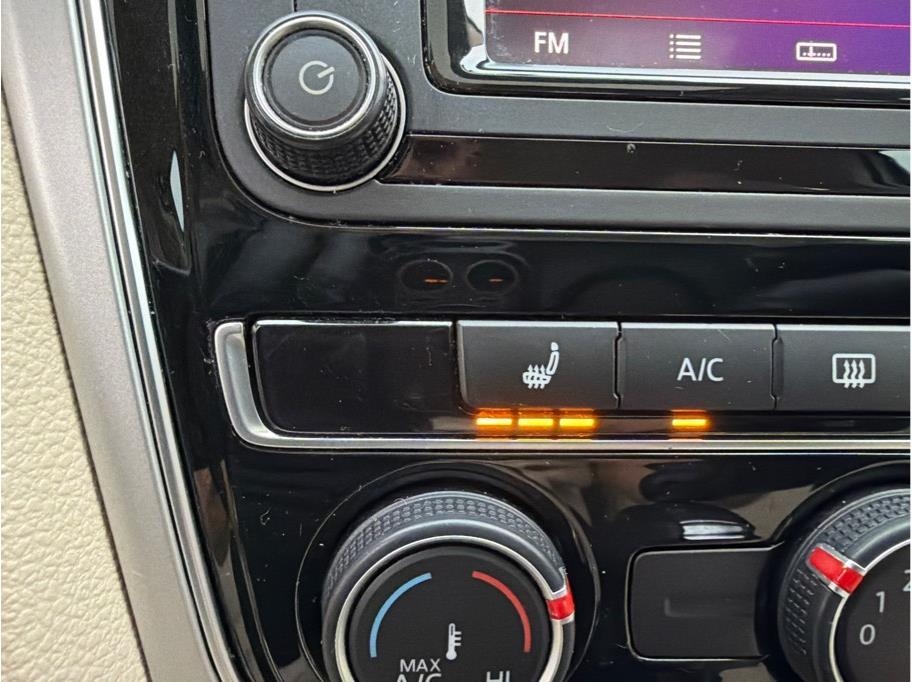 Volkswagen Passat  2019