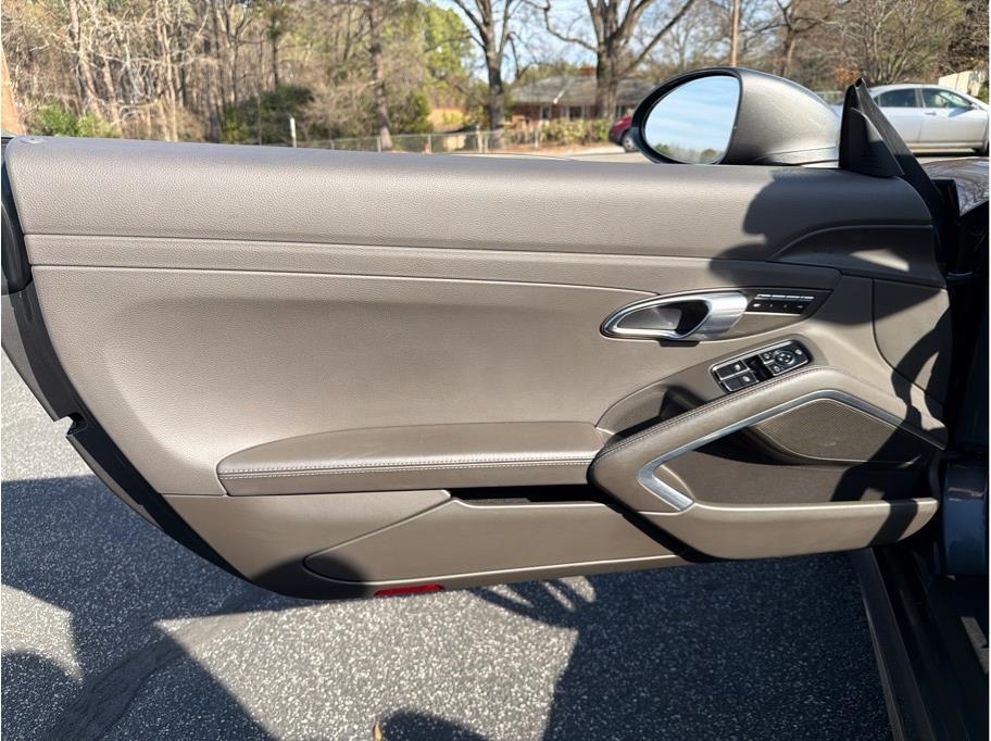 Porsche 718 Boxster  2018