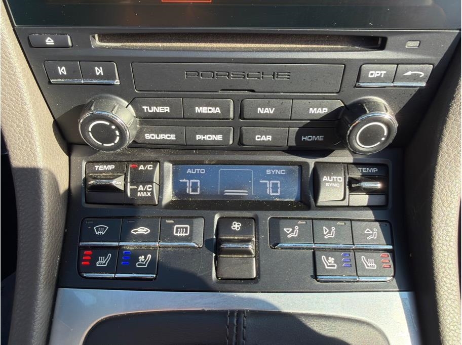 Porsche 718 Boxster  2018