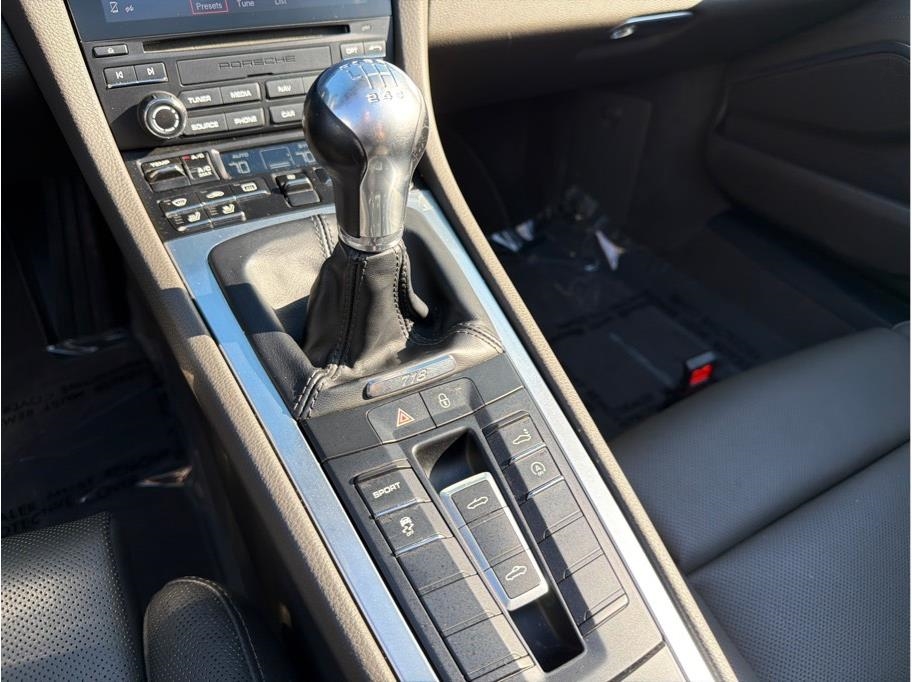 Porsche 718 Boxster  2018