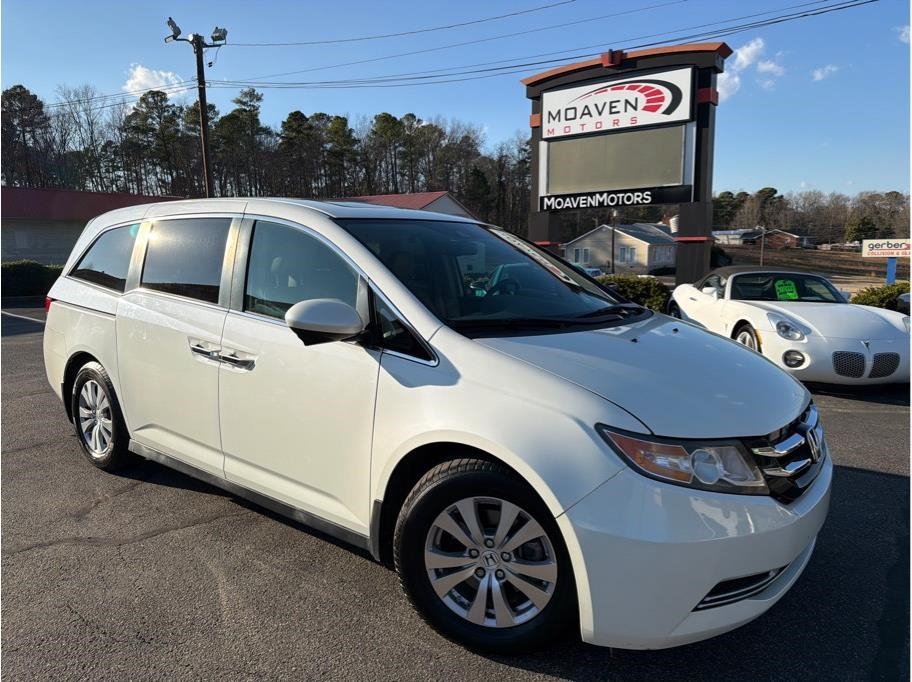 2015 Honda Odyssey EX-L's photo
