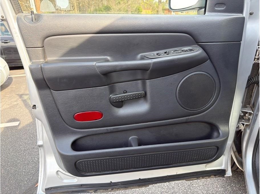 Dodge Ram 1500  2003