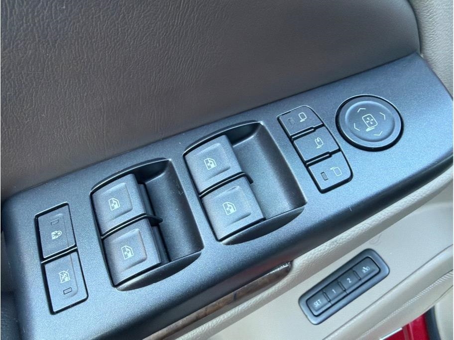 Chevrolet Tahoe  2015