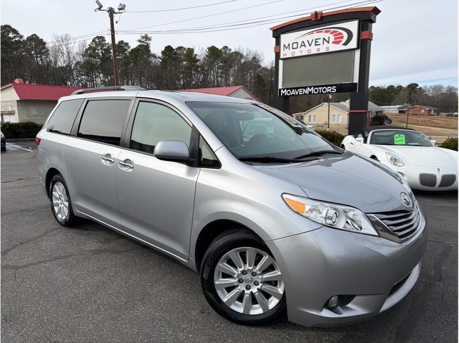 2015 Toyota Sienna XLE Premium