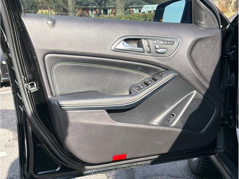 Mercedes-Benz GLA-Class  2018