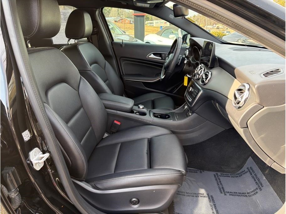 Mercedes-Benz GLA-Class  2018