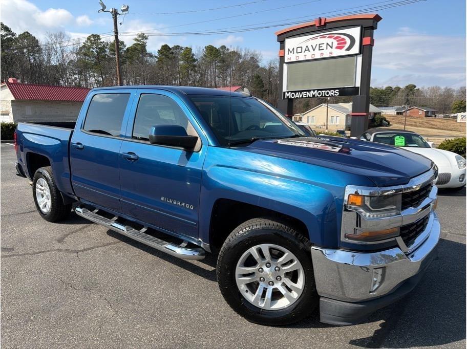 2017 Chevrolet Silverado 1500 LT Pickup 4D 5 3/4 ft