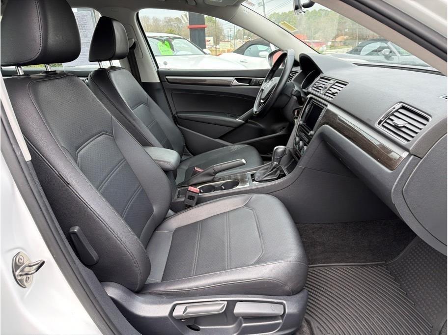 Volkswagen Passat  2016