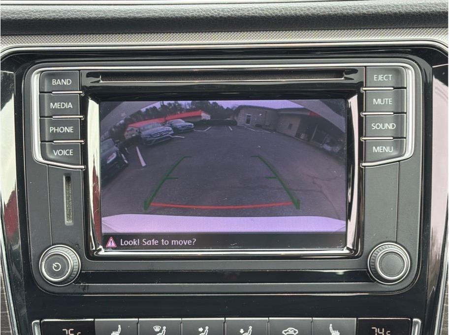 Volkswagen Passat  2016