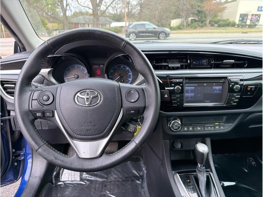 Toyota Corolla  2014