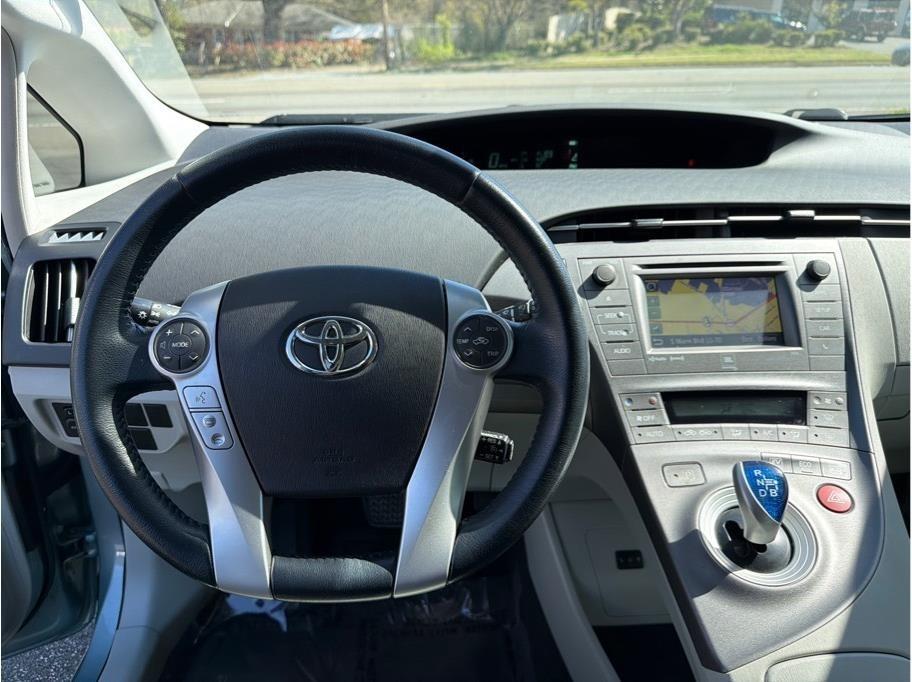Toyota Prius  2013