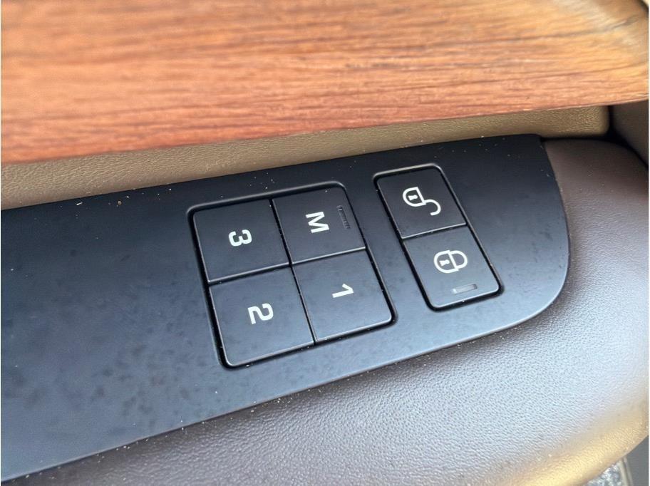 Land Rover Discovery  2017