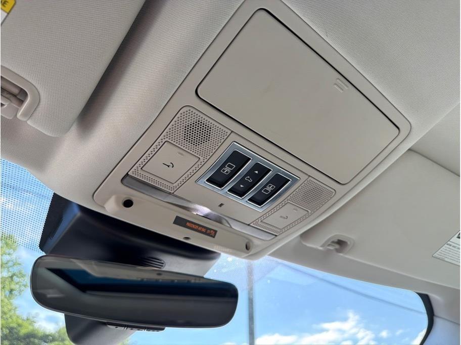 Land Rover Discovery  2017