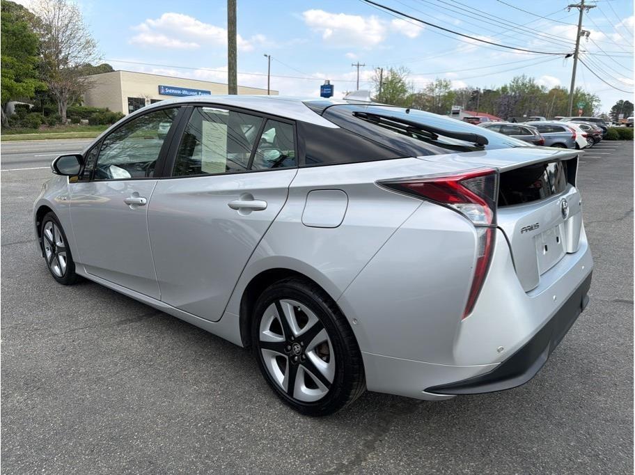 Toyota Prius  2017