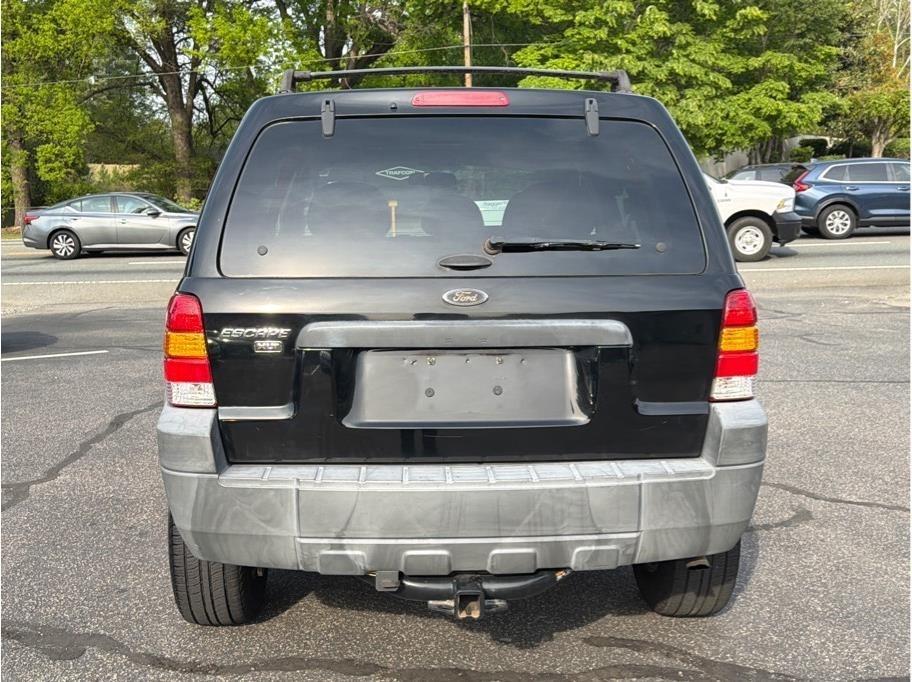 Ford Escape  2005