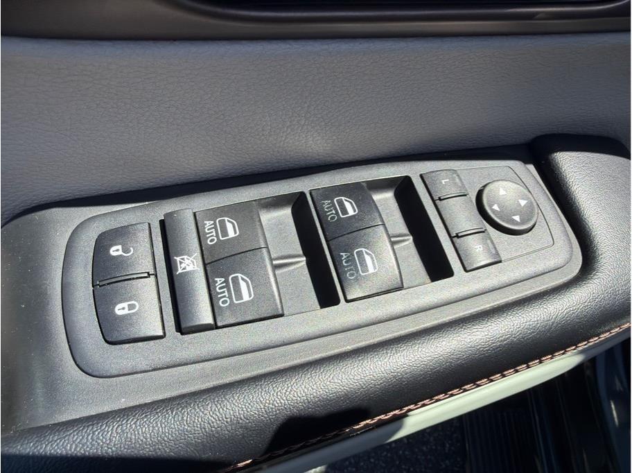 Chrysler Pacifica  2018