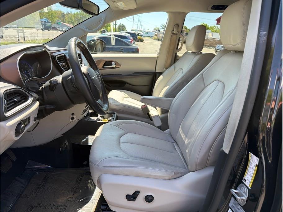 Chrysler Pacifica  2018