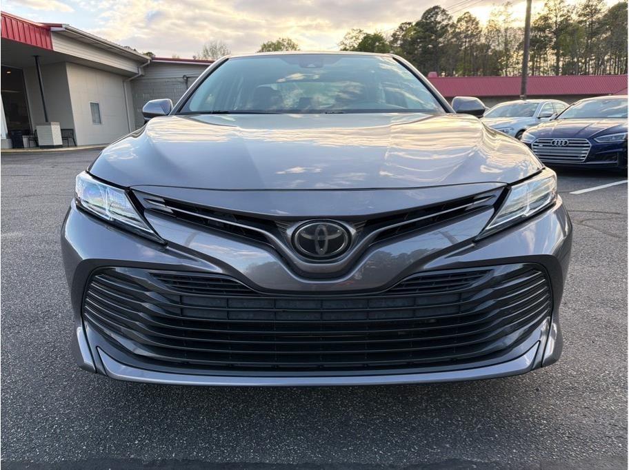 Toyota Camry  2019