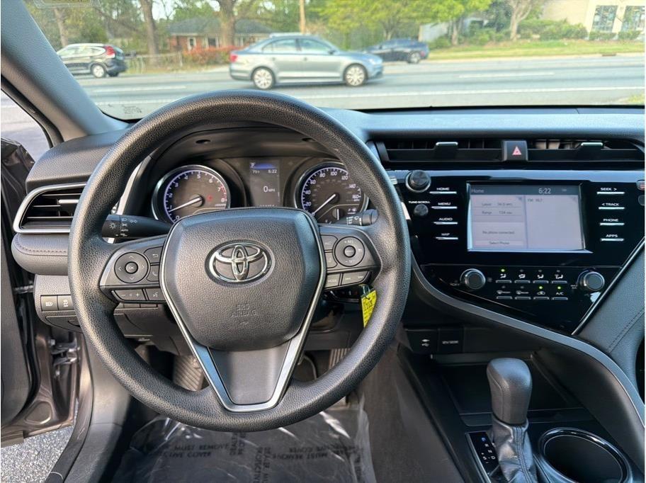 Toyota Camry  2019