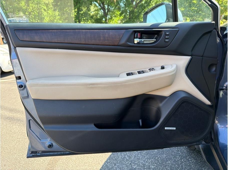 Subaru Outback  2017