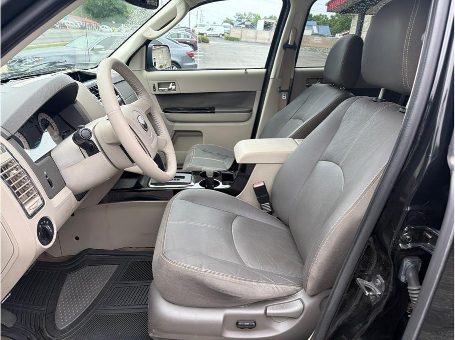 Mazda Tribute  2009