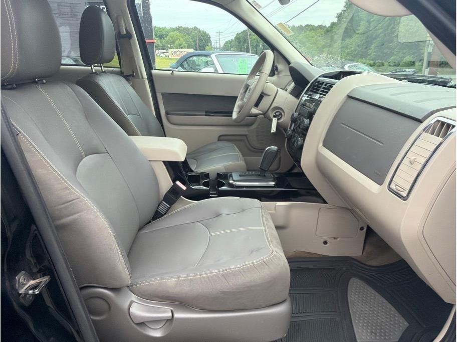 Mazda Tribute  2009