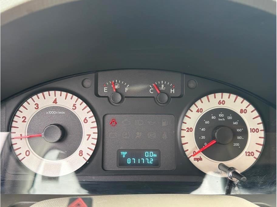 Mazda Tribute  2009
