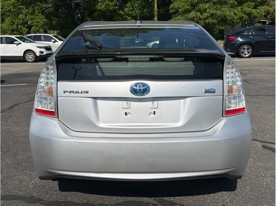 Toyota Prius  2010