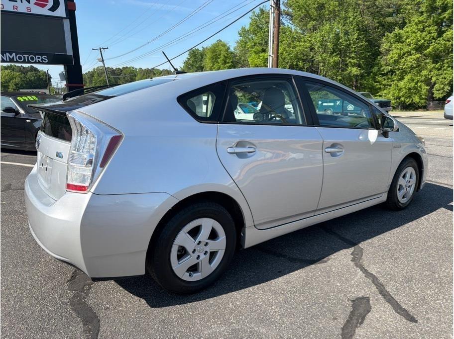Toyota Prius  2010